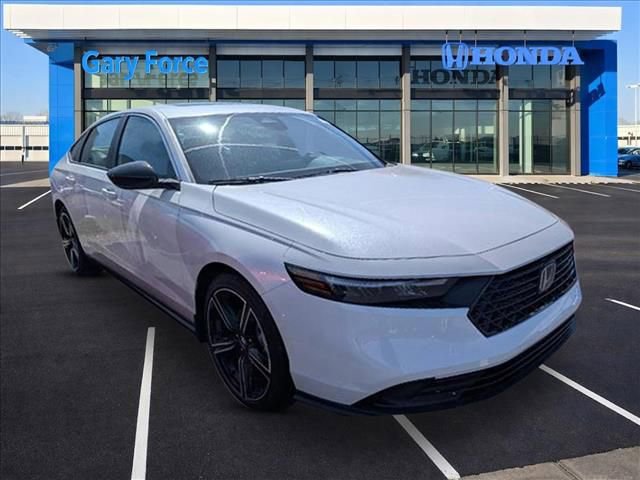 Certified 2025 Honda Accord Sport image 1