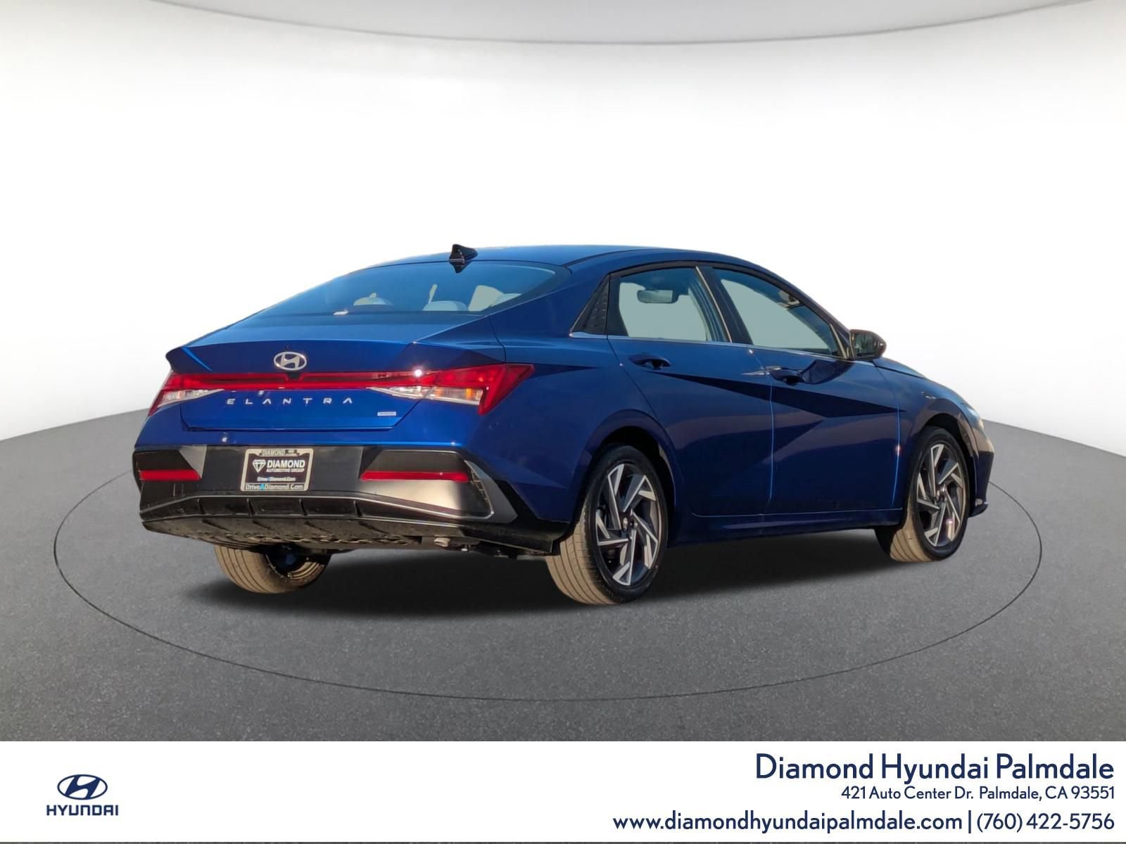 New 2025 Hyundai Elantra Limited image 6