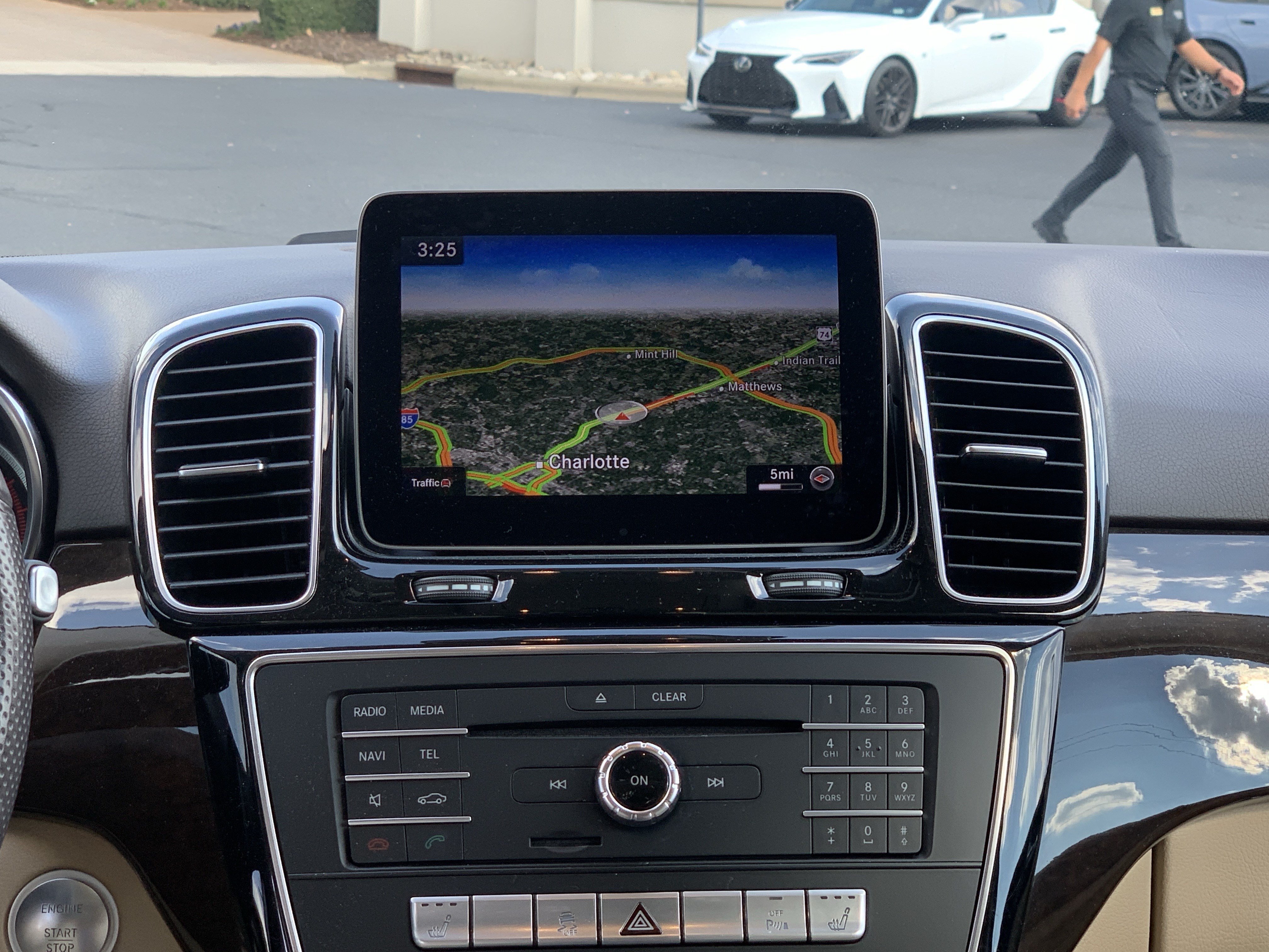 Used 2018 Mercedes-Benz GLE 350 4MATIC image 29
