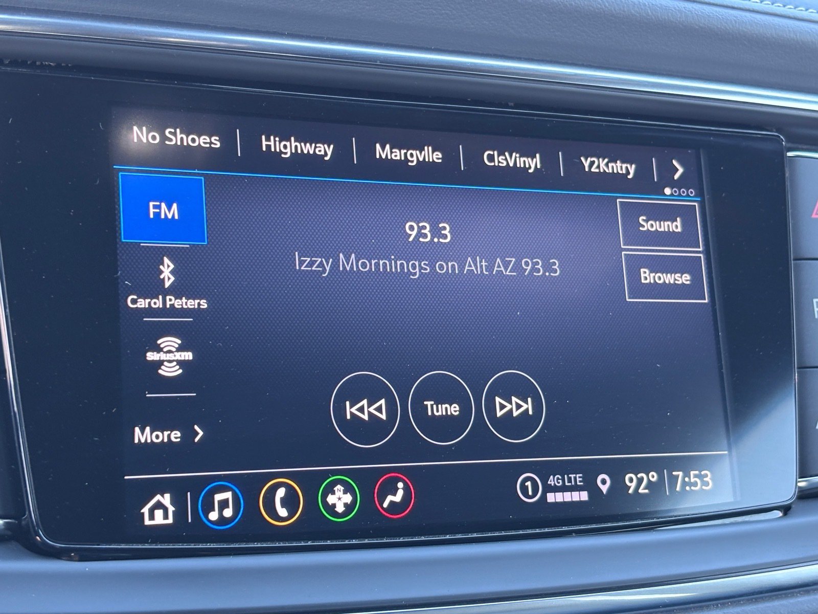 Used 2023 Buick Enclave Essence w/ Experience Buick Package FWD image 25