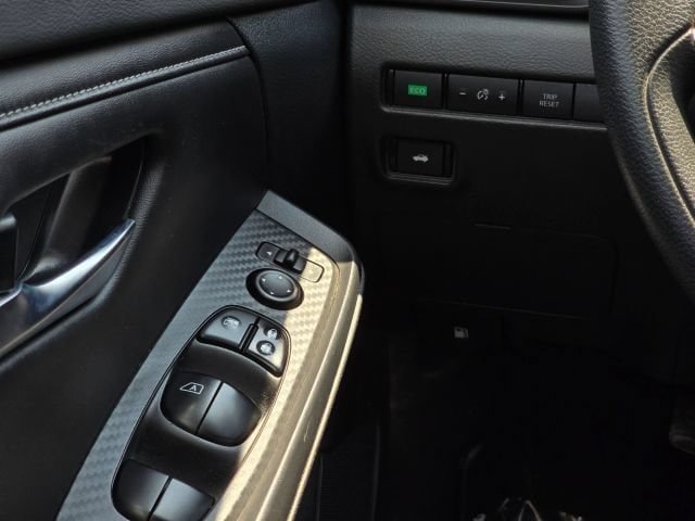 Used 2021 Nissan Sentra S FWD image 17