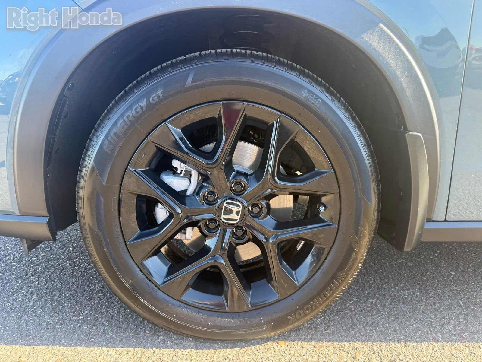 Used 2025 Honda HR-V Sport image 10