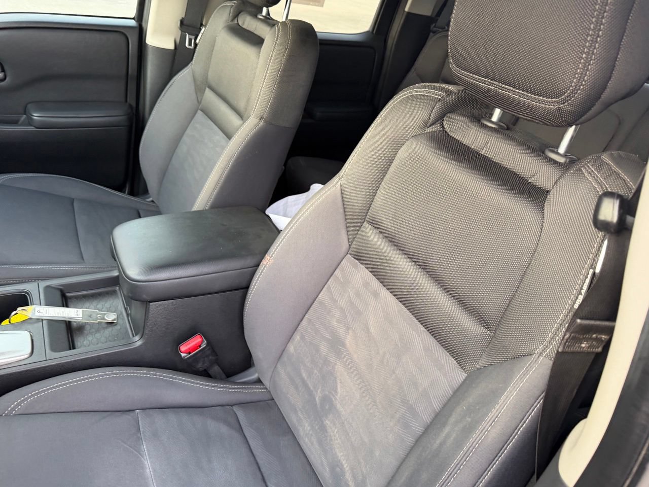Used 2023 Nissan Frontier SV w/ SV Convenience Package RWD image 29