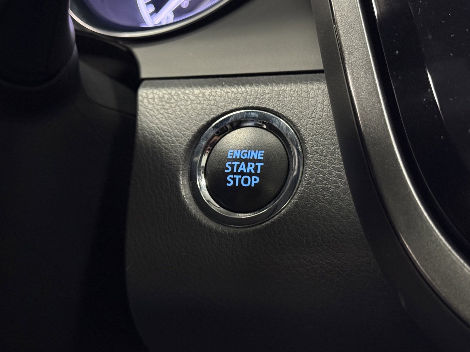 Used 2020 Toyota Camry XLE image 33