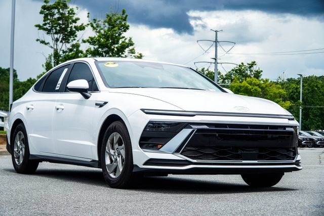 Certified 2025 Hyundai Sonata SE FWD image 4