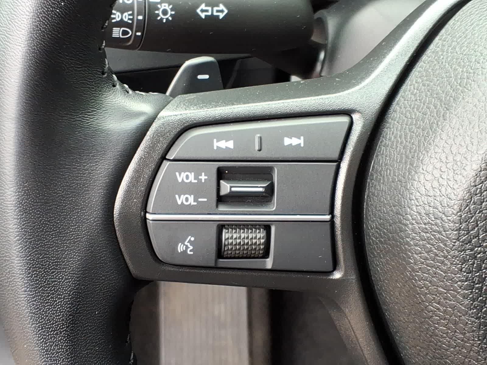 Certified 2024 Honda Accord EX-L image 17