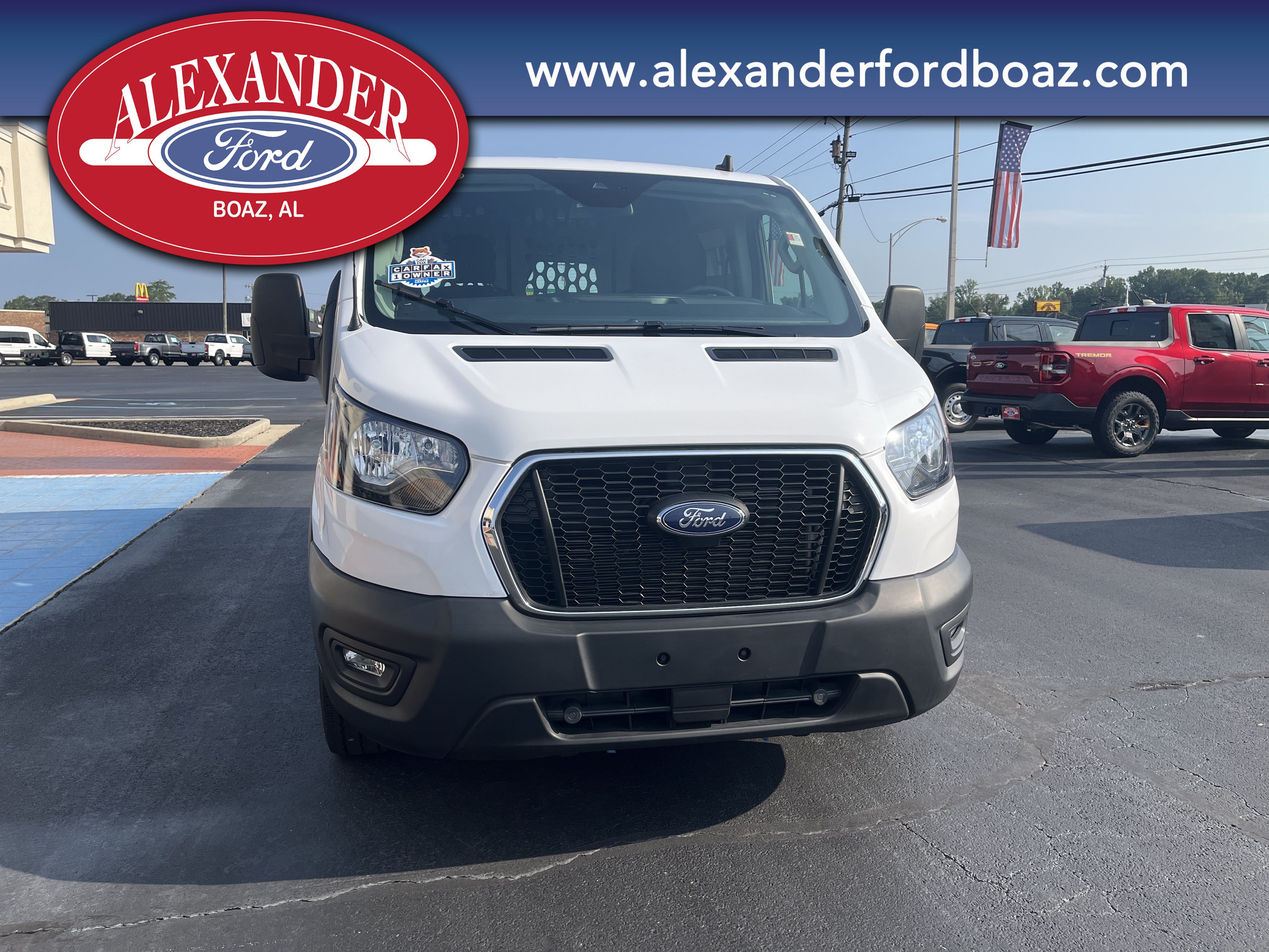 Used 2025 Ford Transit 250 Low Roof w/ Exterior Upgrade Package RWD image 5
