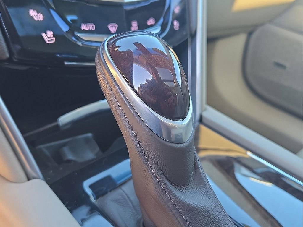 Used 2016 Cadillac XTS Luxury w/ Driver Awareness Package image 16