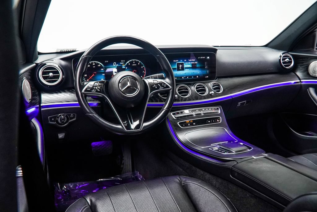 Used 2023 Mercedes-Benz E 350 4MATIC Sedan image 17