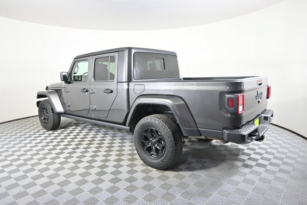 Used 2023 Jeep Gladiator Sport AWD/4WD image 4