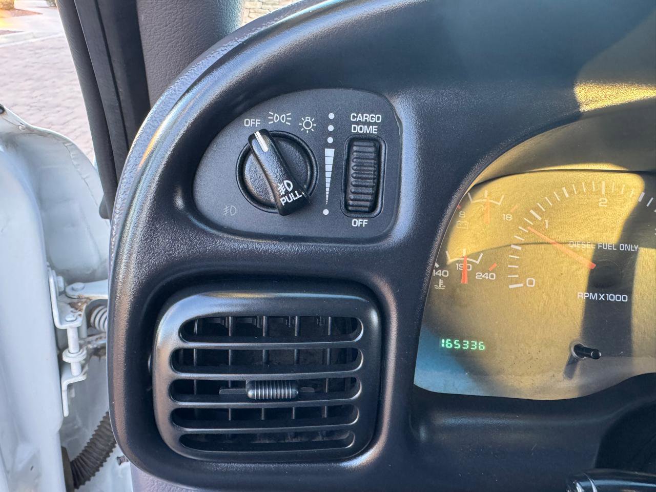 Used 2002 Dodge Ram 2500 Truck SLT Quad Cab Long Bed 2WD image 33