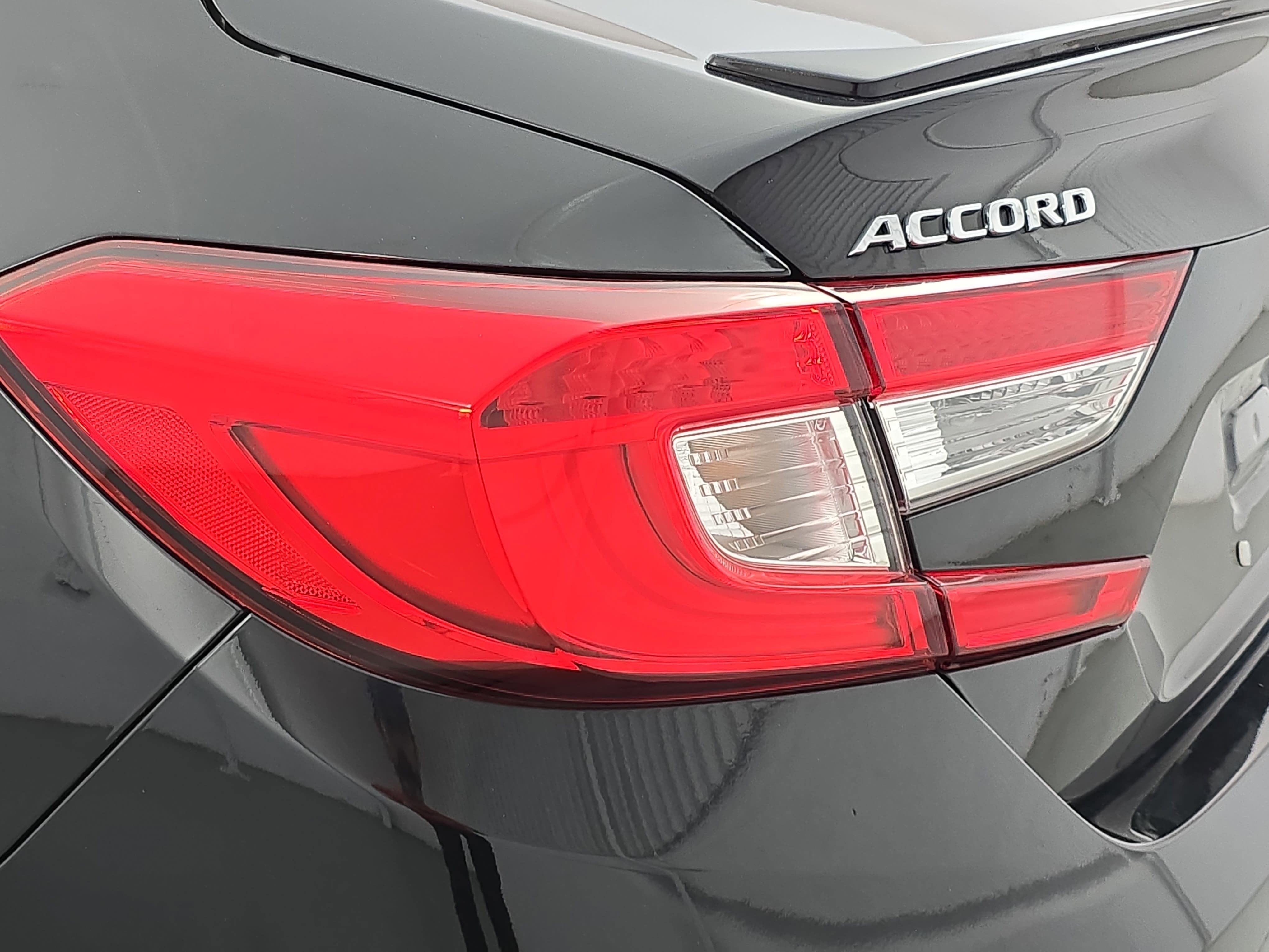 Used 2022 Honda Accord Sport image 33