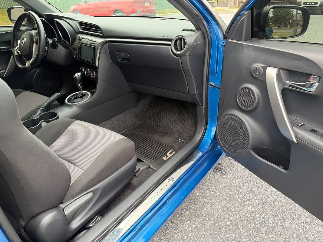 Used 2016 Scion tC FWD image 14