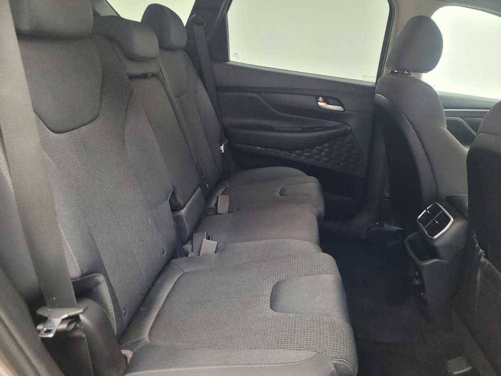 Used 2019 Hyundai Santa Fe SE image 19