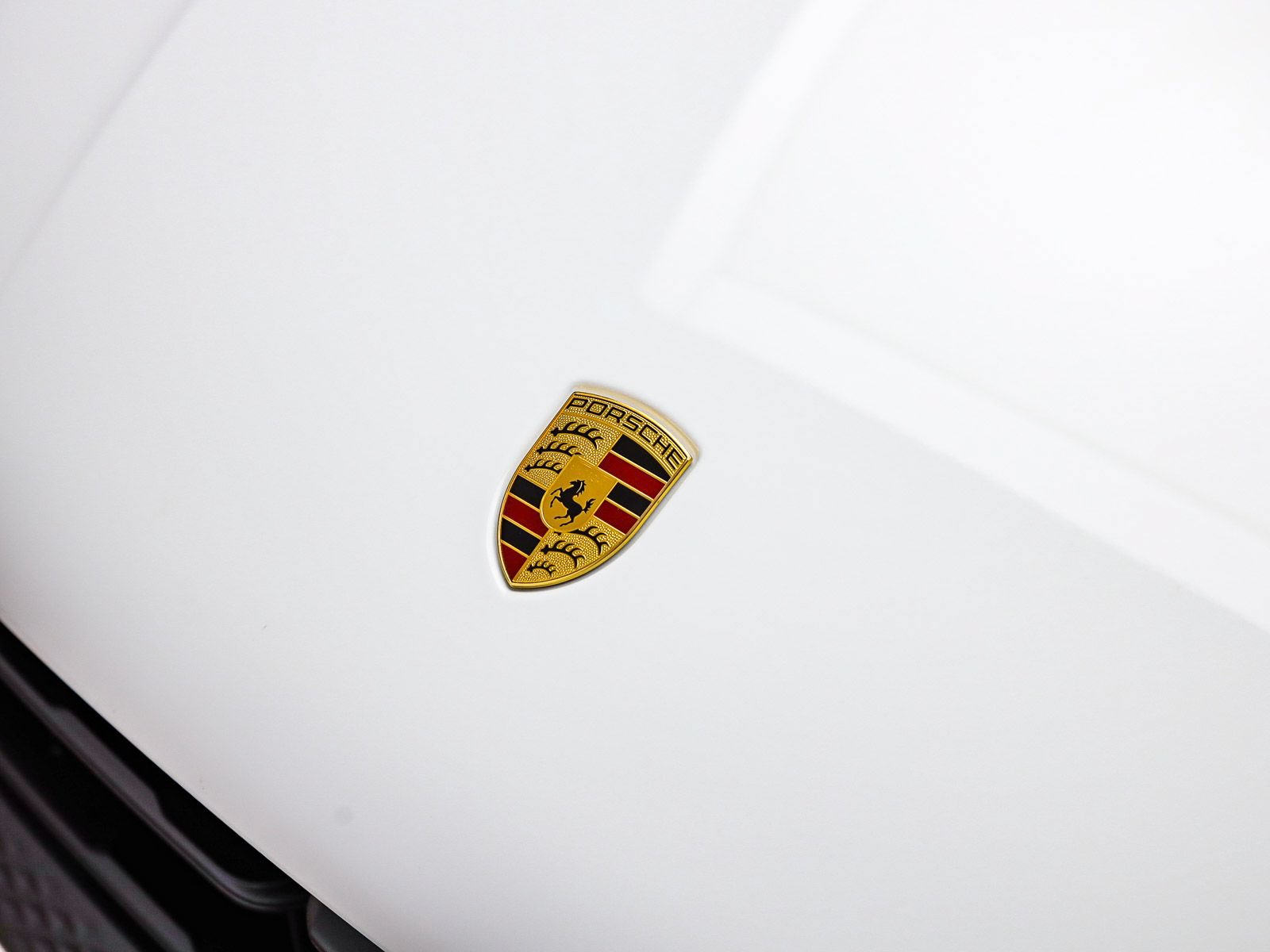 Certified 2026 Porsche Macan AWD/4WD image 12