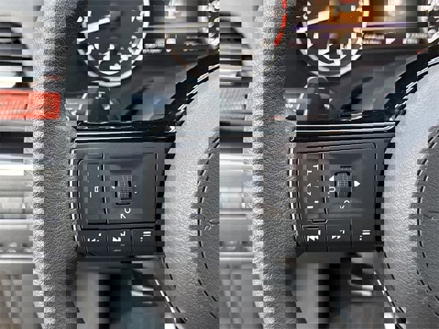 Used 2023 Nissan Rogue SV image 26