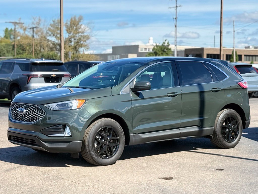 Certified 2023 Ford Edge SEL w/ Convenience Package AWD/4WD image 40