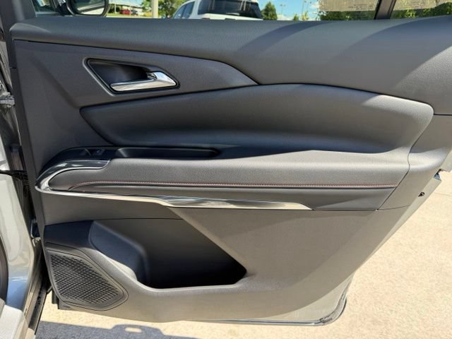 Used 2025 Chevrolet Traverse Z71 w/ Driver Confidence Package AWD/4WD image 28