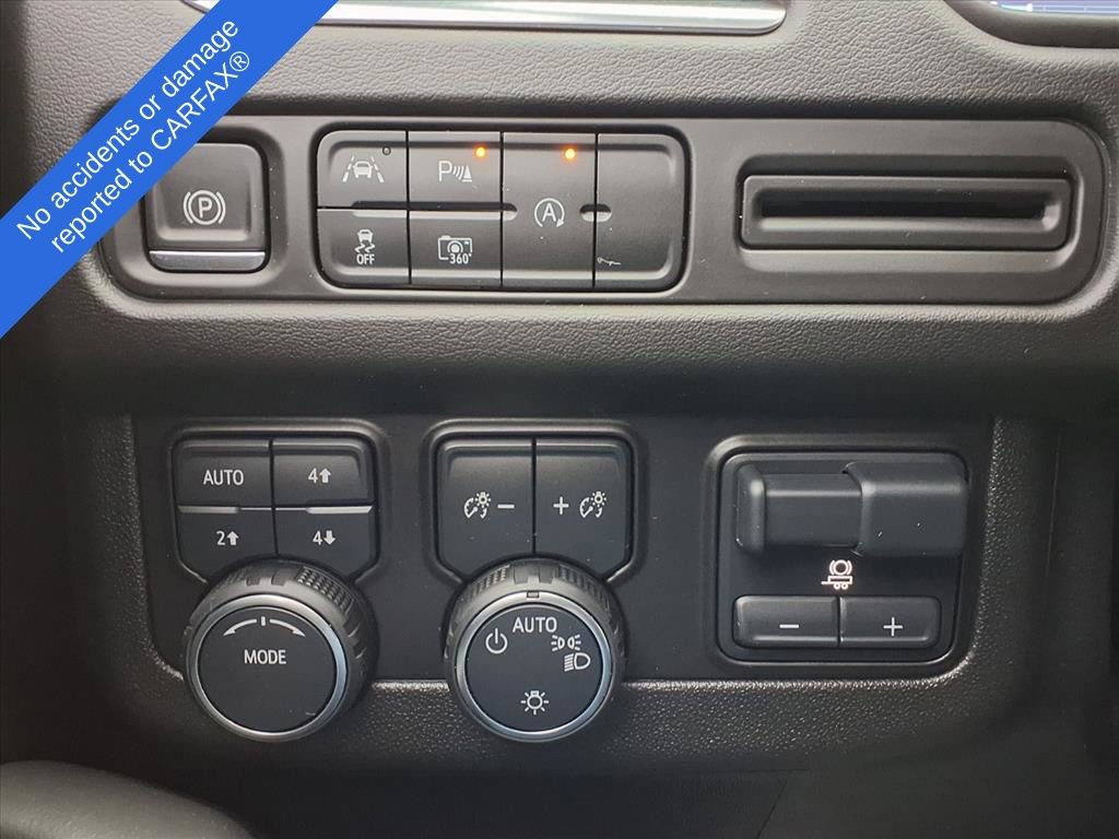 Used 2024 Chevrolet Tahoe RST w/ Luxury Package image 30