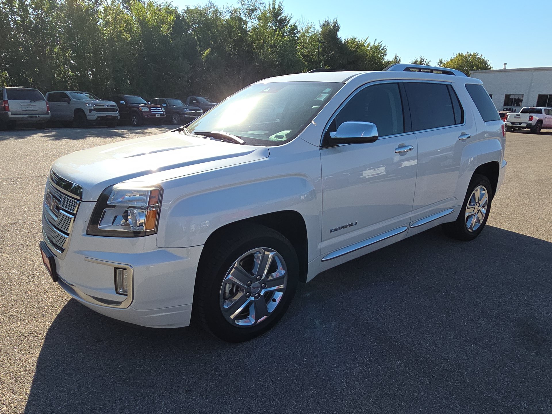 Used 2017 GMC Terrain Denali AWD/4WD image 4