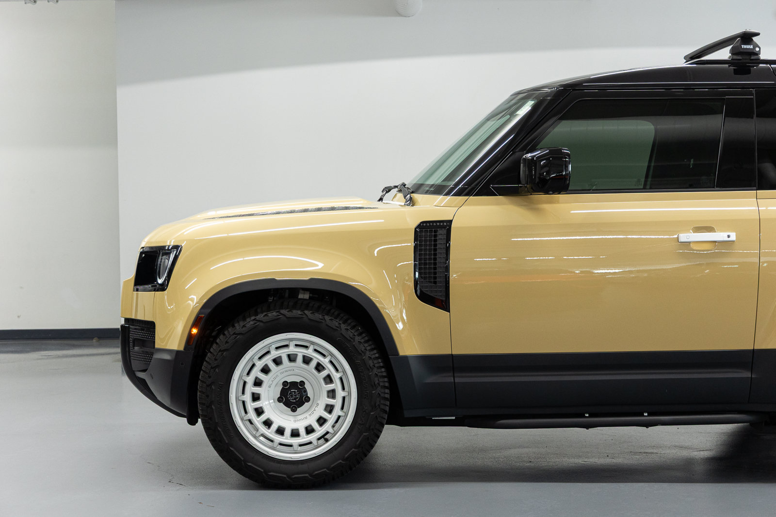 Used 2025 Land Rover Defender 90 S AWD/4WD image 16