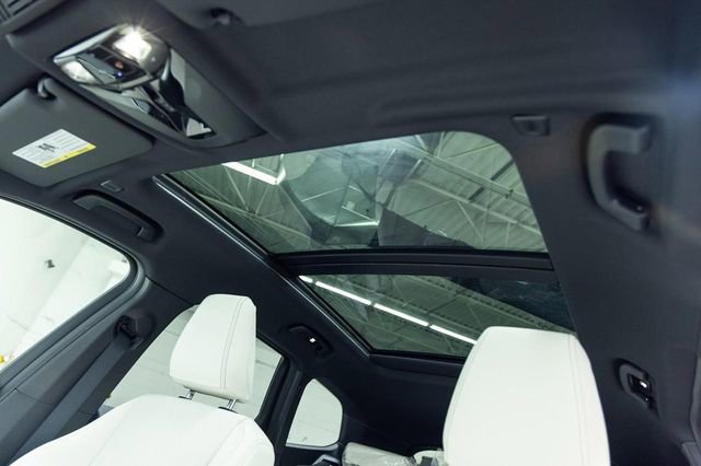 New 2026 BMW X1 xDrive28i w/ Technology Package image 16