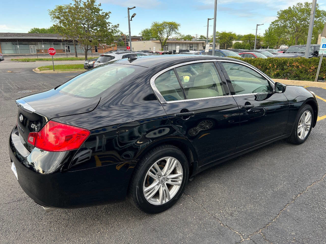 Used 2011 INFINITI G37 x Sedan AWD/4WD image 12