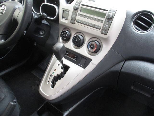 Used 2010 Toyota Matrix FWD image 8