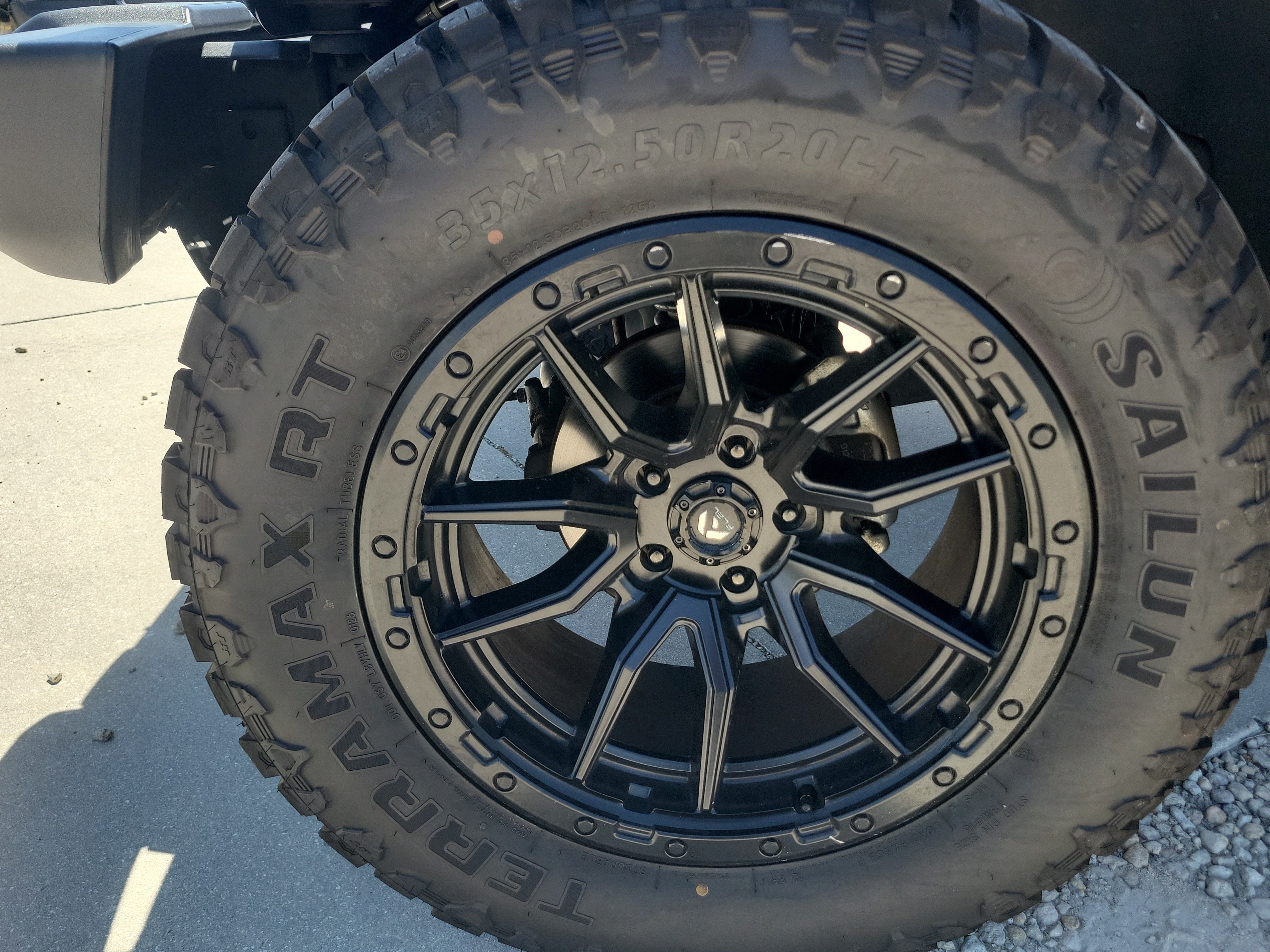 Used 2018 Jeep Wrangler Unlimited Sport S AWD/4WD image 8