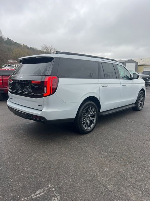 Used 2026 Ford Expedition Max Platinum AWD/4WD image 13