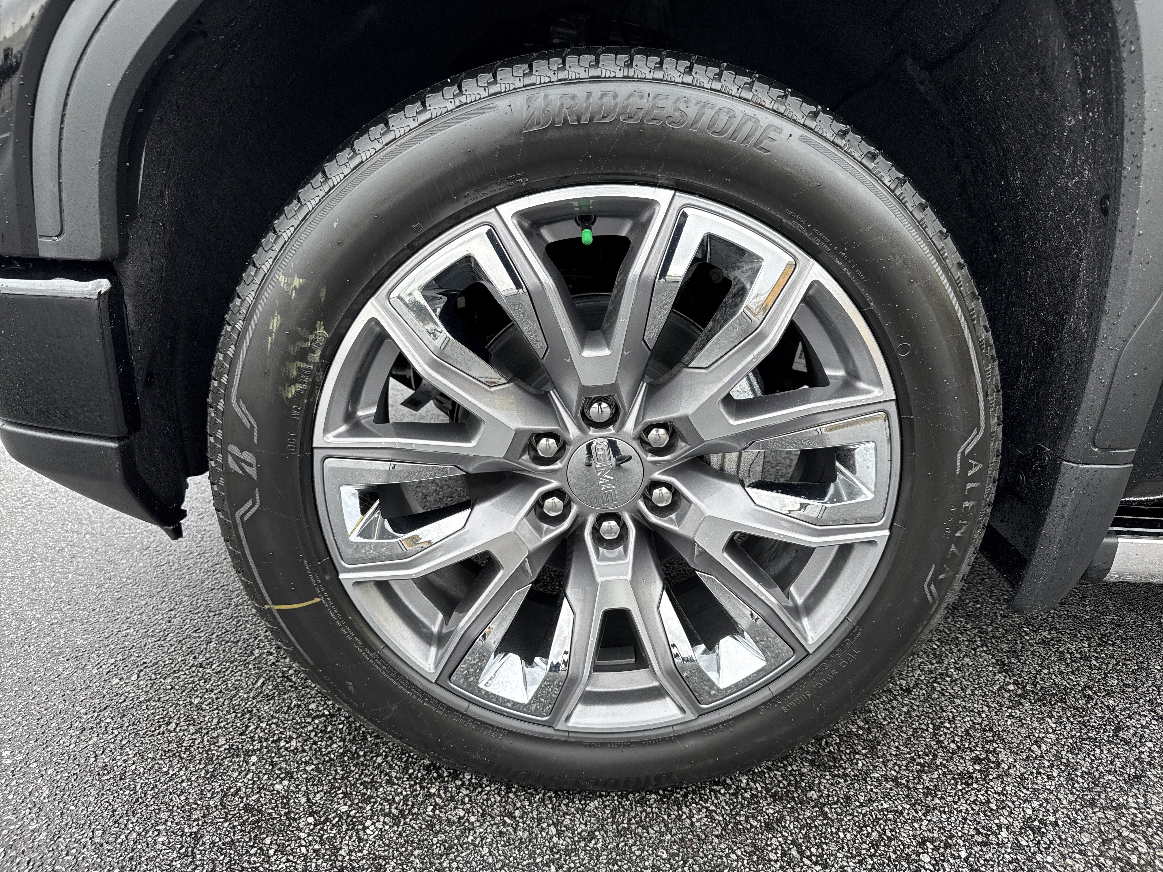 New 2026 GMC Sierra 1500 Denali AWD/4WD image 13