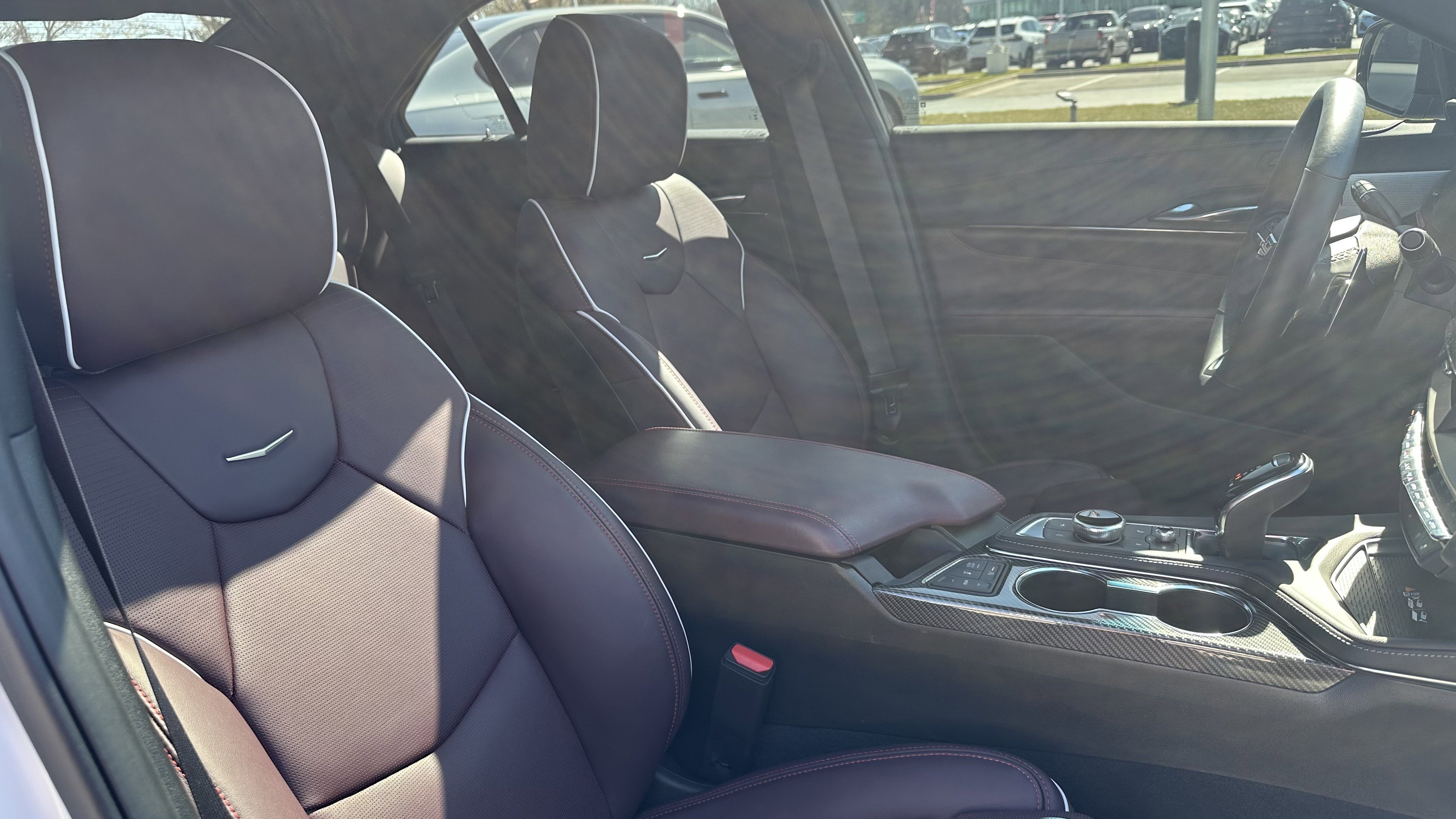 Used 2025 Cadillac CT4 V image 33