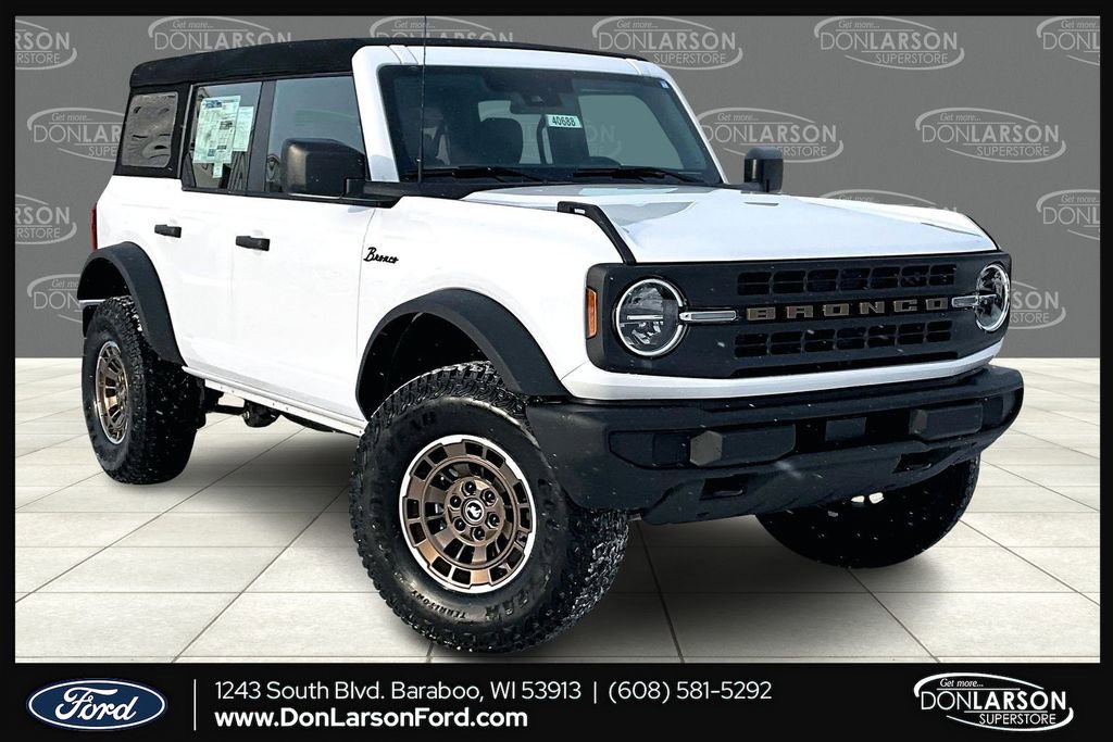 New 2025 Ford Bronco Custom Sinister Bronze Pkg!