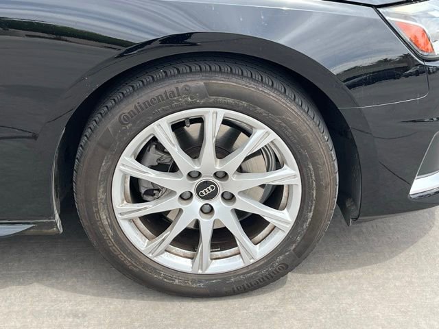 Used 2023 Audi A4 2.0T Premium w/ Convenience Package image 9