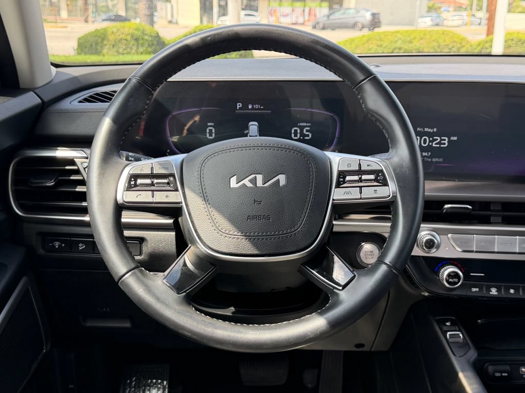 Used 2023 Kia Telluride S w/ S Sunroof Package FWD image 17