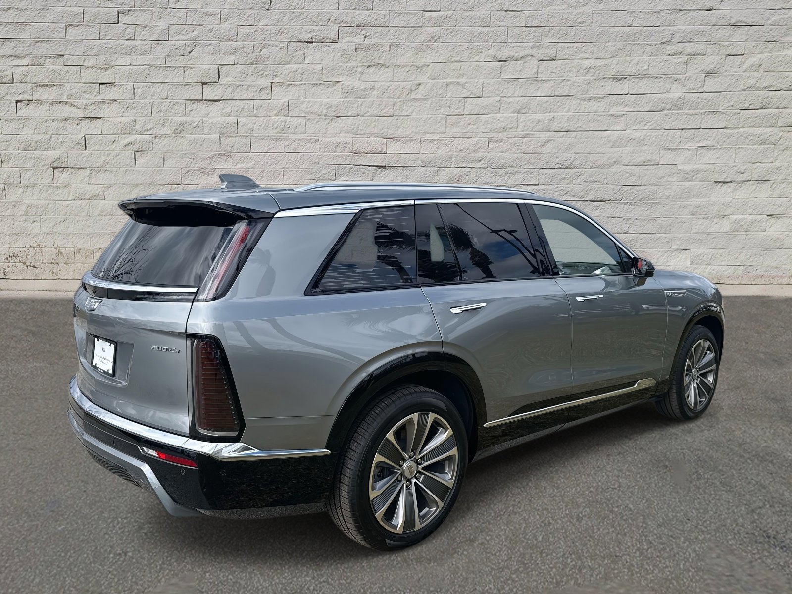 New 2026 Cadillac Vistiq Luxury w/ LPO, Floor Liner Package image 5