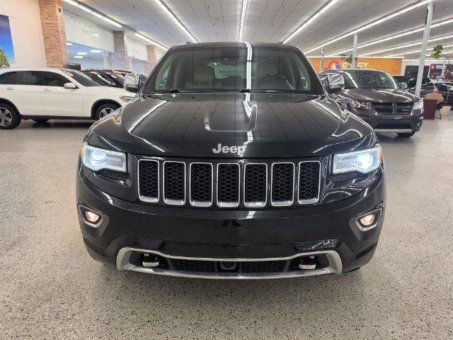 Used 2014 Jeep Grand Cherokee Overland w/ Advanced Technology Group AWD/4WD image 2