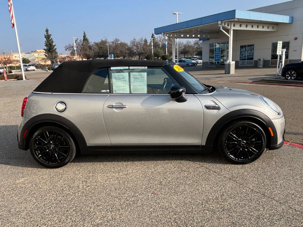 Used 2024 MINI Cooper S image 4