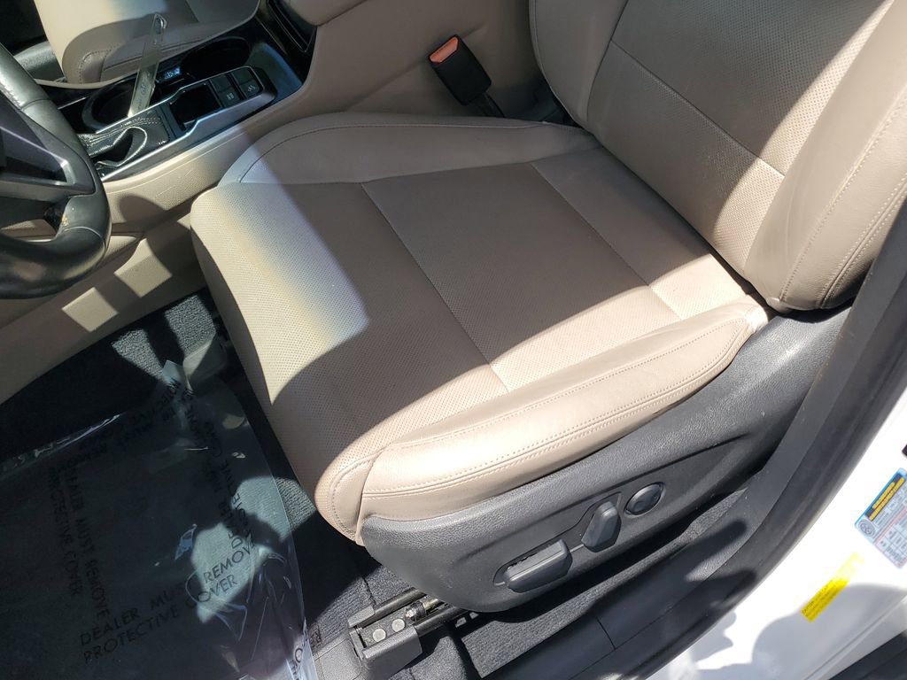 Used 2017 Hyundai Tucson SE Plus w/ Cargo Package FWD image 20
