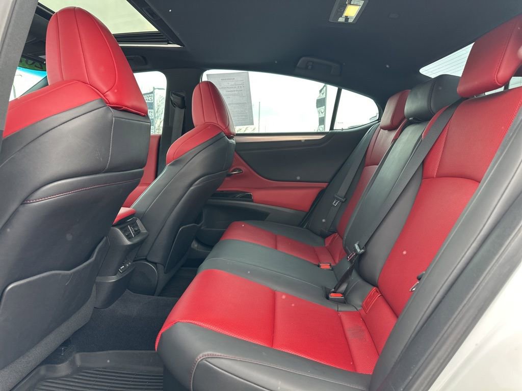 Used 2022 Lexus ES 300h F Sport w/ Accessory Package image 36