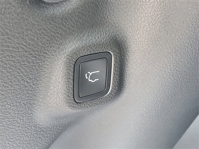 New 2026 Jeep Compass Limited w/ Sun, Sound & Navigation Group image 9