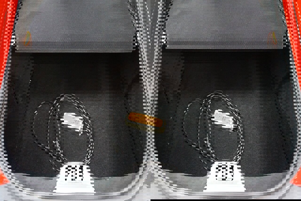 Used 2016 Ferrari F12 Berlinetta image 22