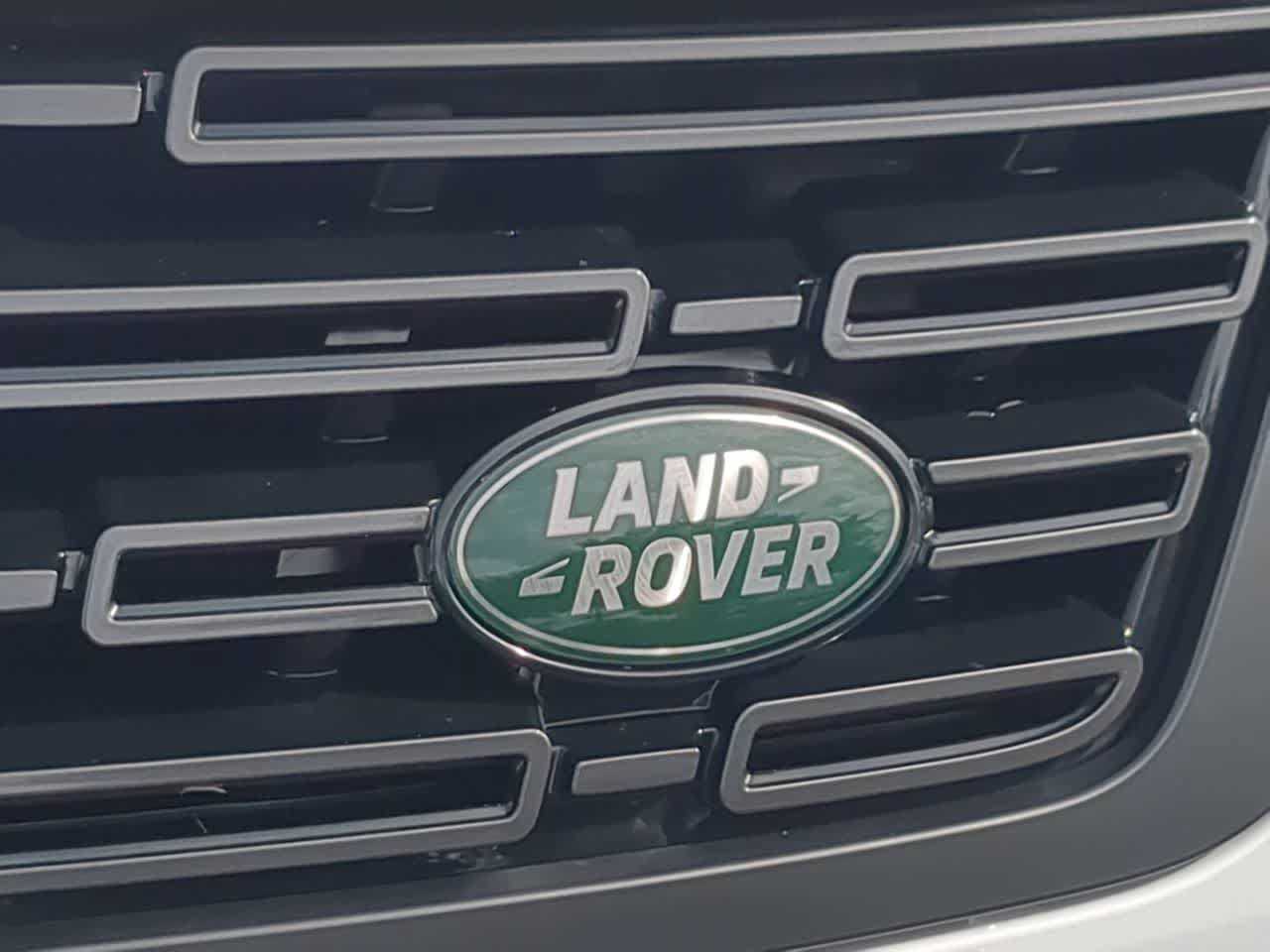 New 2026 Land Rover Range Rover Sport Dynamic SE AWD/4WD image 12