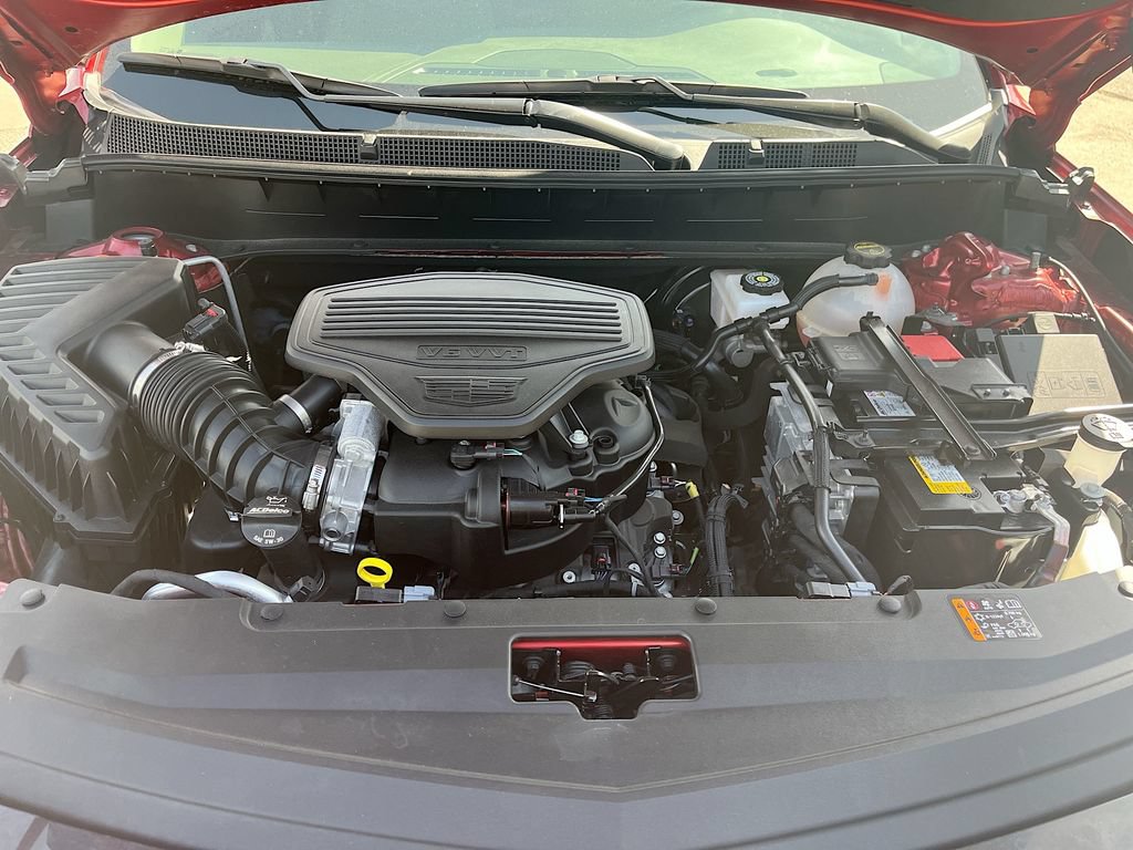 Used 2025 Cadillac XT6 Premium Luxury FWD image 33