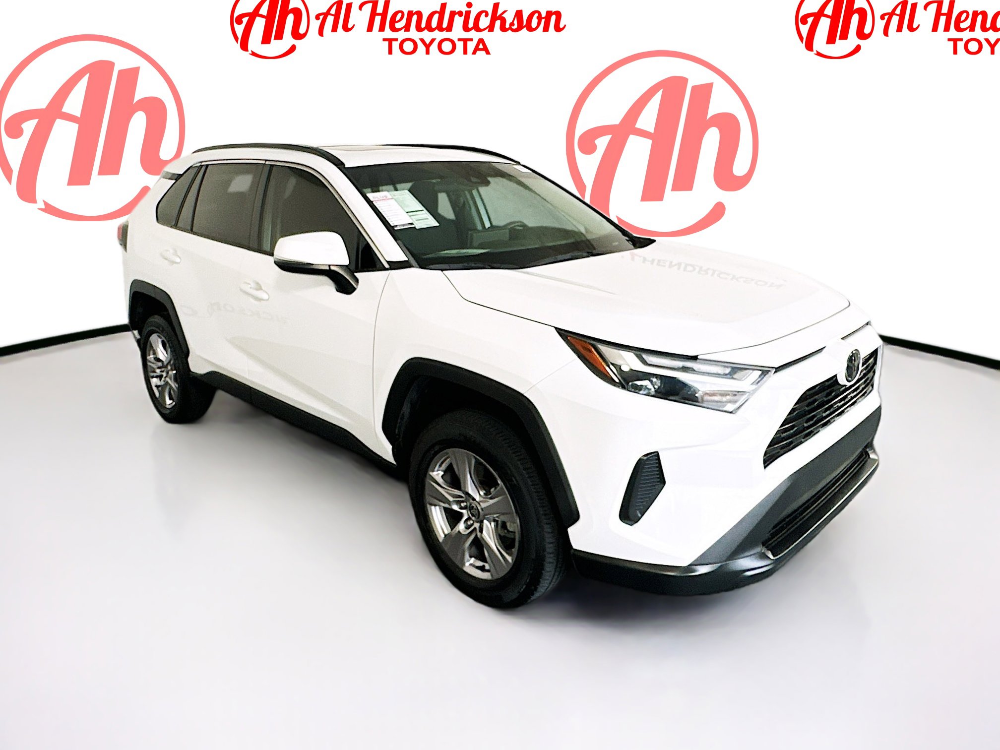 Used 2022 Toyota RAV4 XLE