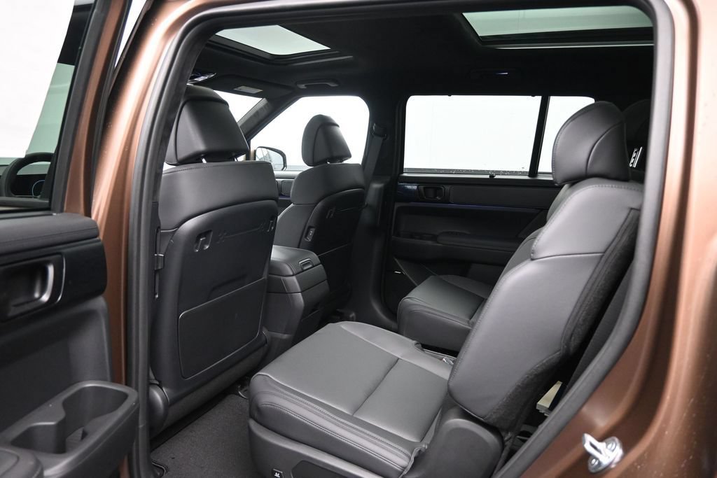 New 2026 Hyundai Santa Fe Calligraphy AWD/4WD image 24