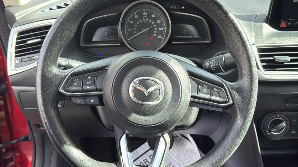 Used 2017 MAZDA MAZDA3 Sport w/ Preferred Equipment Package FWD image 11