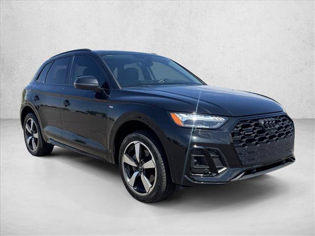 Used 2023 Audi Q5 2.0T Prestige w/ Prestige Package AWD/4WD image 2