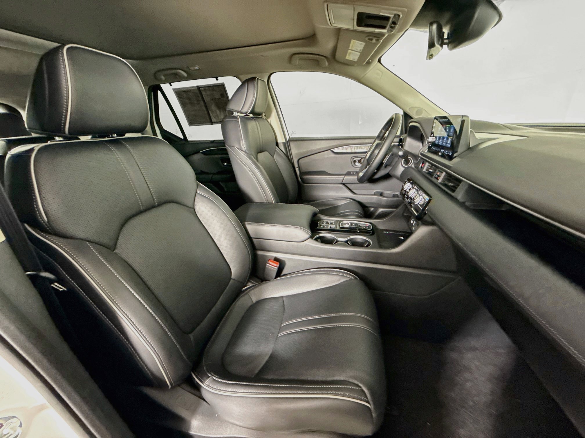 Certified 2023 Honda Pilot Elite image 38