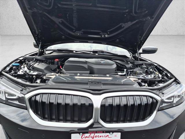 Used 2025 BMW 330i xDrive Sedan w/ Convenience Package AWD/4WD image 14